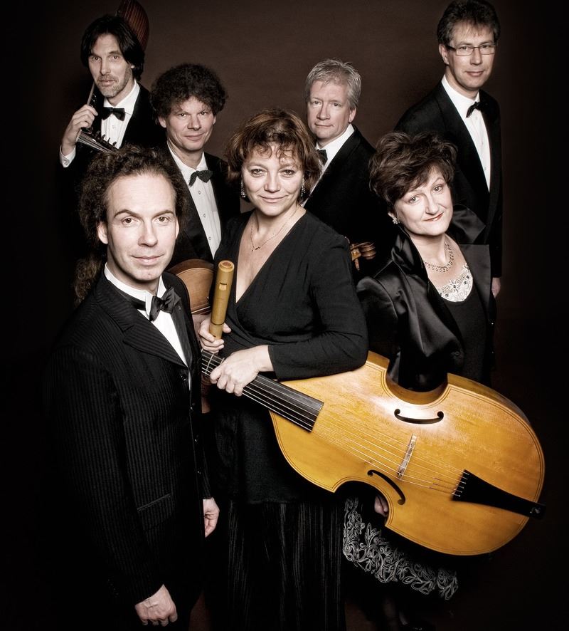 11911592_872261699521692_858922602_n