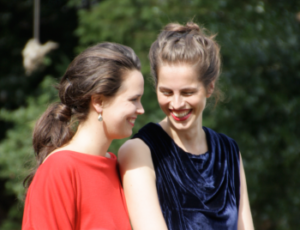 Brigitte van Hagen en Sara Klein Horsman