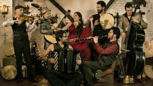 barcelona-gipsy-balkan-orchestra-del-ebro-al-danubio