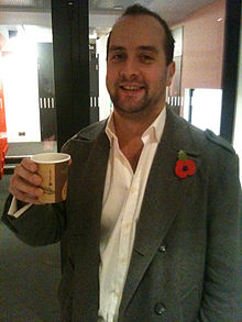 220px-Tarik_O'Regan_in_the_In_Tune_green_room