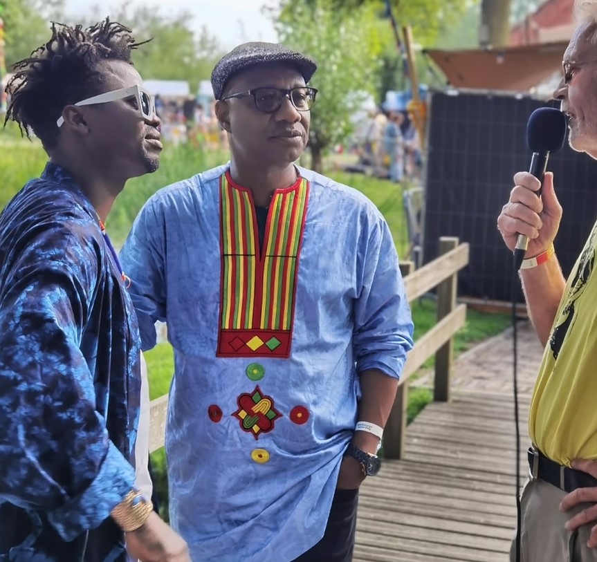 interview Ab de Haas met Moh Kouyateh en Sekouba Bambino (2)